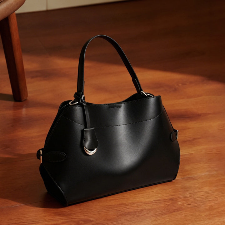Strukturiert Glattes Leder Top-Handle Tote Bag mit Silber Hardware