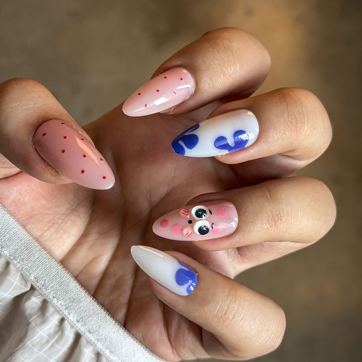 Verspieltes Cartoon Press-On Nagelset Karnz