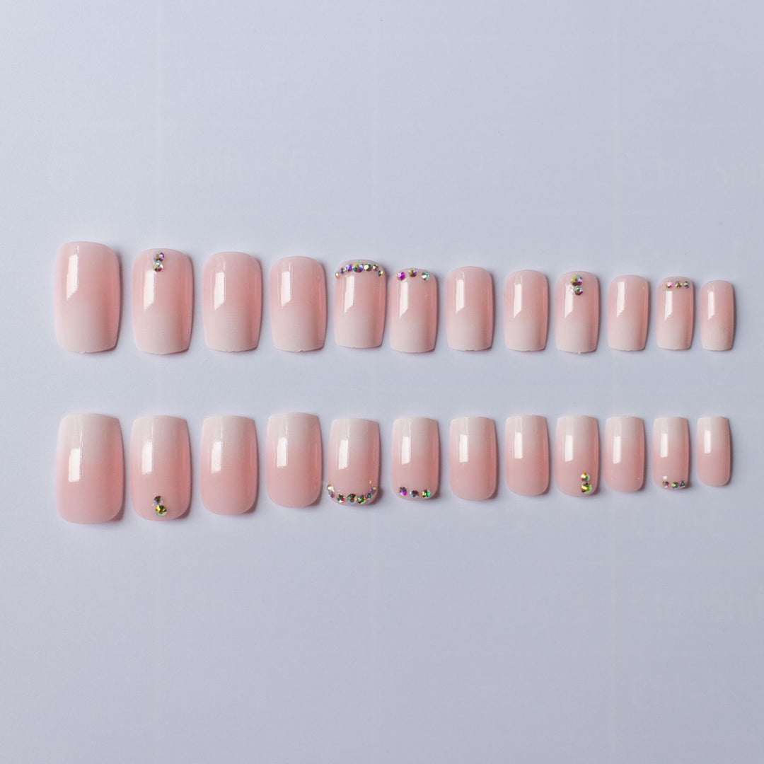 Kristallverzierter Nagelkunst-Kit