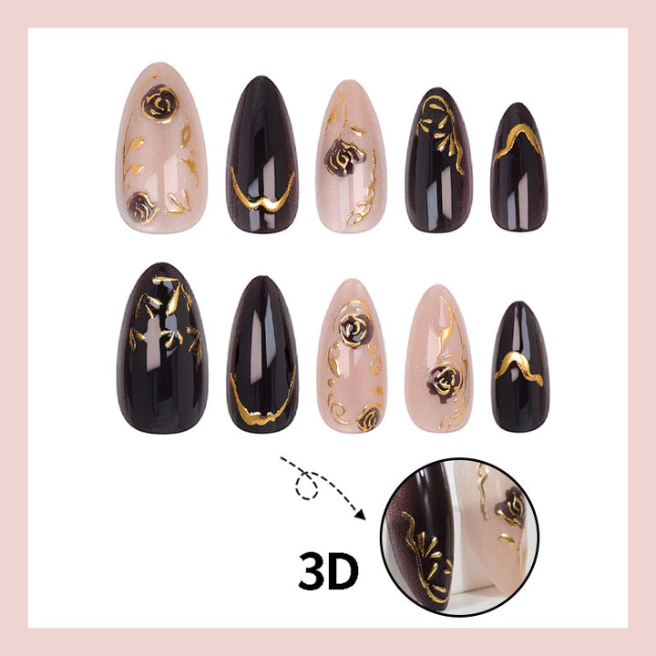 Kunstnagelset mit eleganten Goldverzierungen und originellen Mustern Karnz