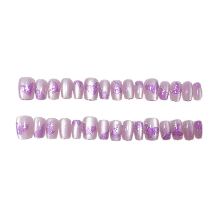Elegantes von Blumen inspiriertes Press-On Nagelkunstset