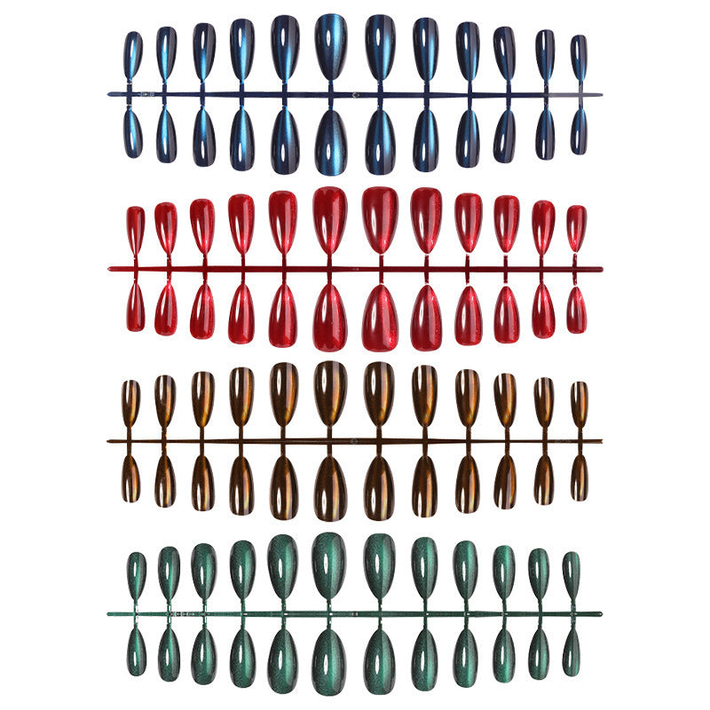 Nageldesignset mit glänzendem, seidigem Finish Karnz