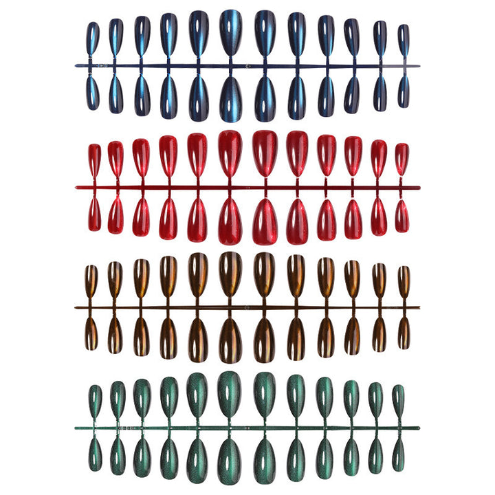 Nageldesignset mit glänzendem, seidigem Finish Karnz