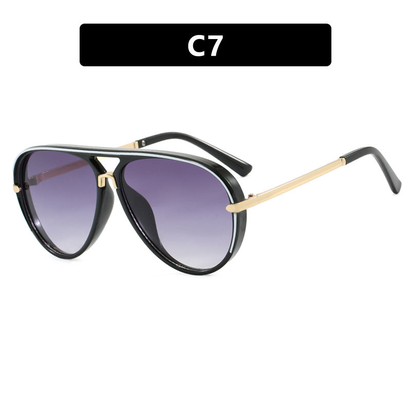 Damen modische Piloten-Sonnenbrille mit eleganten Metallakzenten Karnz