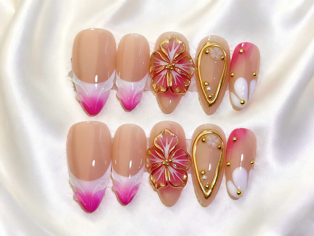 Floral Accent Press-On Nail Art Set  1791774267