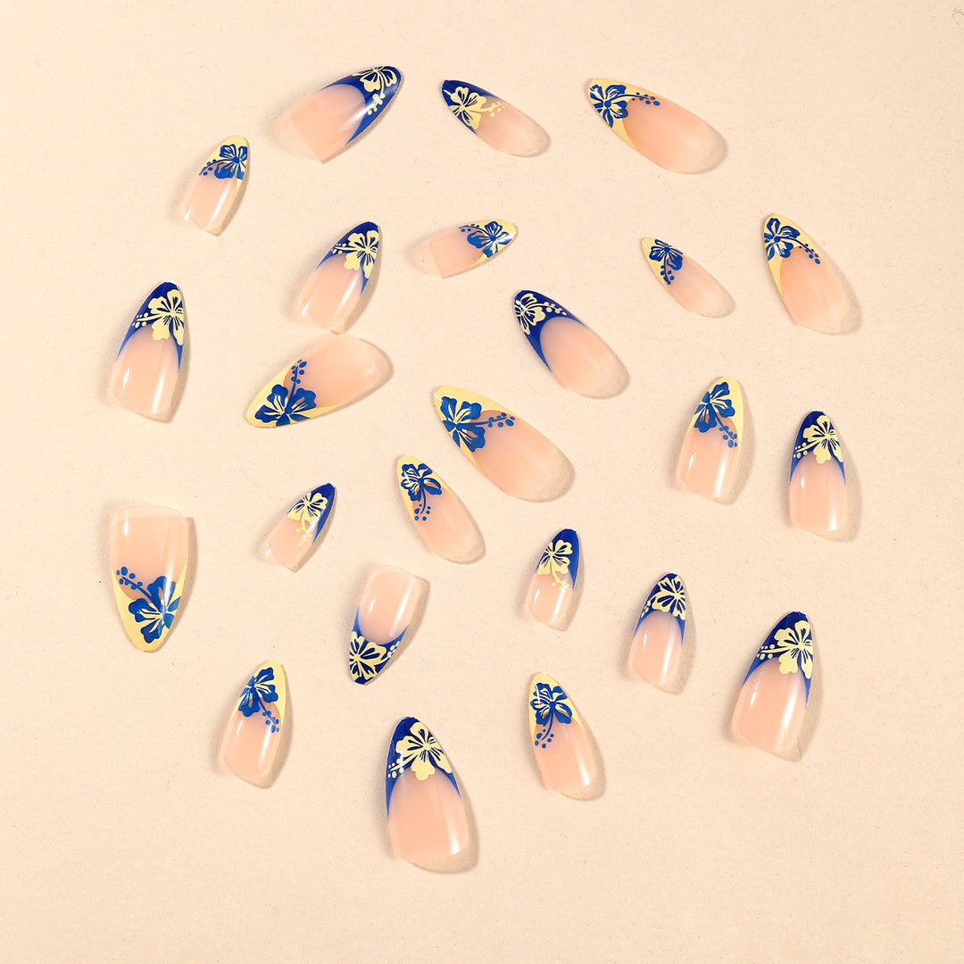 Blumenkunst Französisch Spitze Nagel Set Karnz