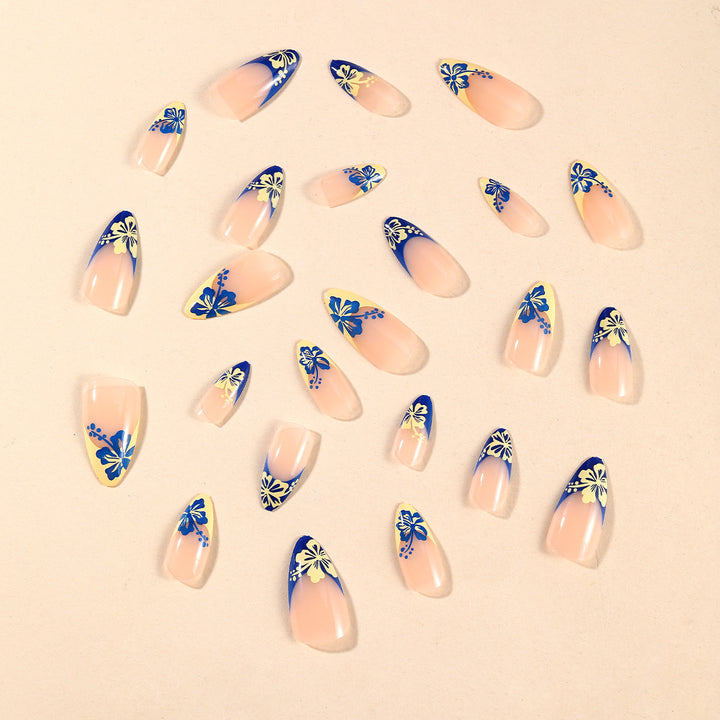 Blumenkunst Französisch Spitze Nagel Set Karnz