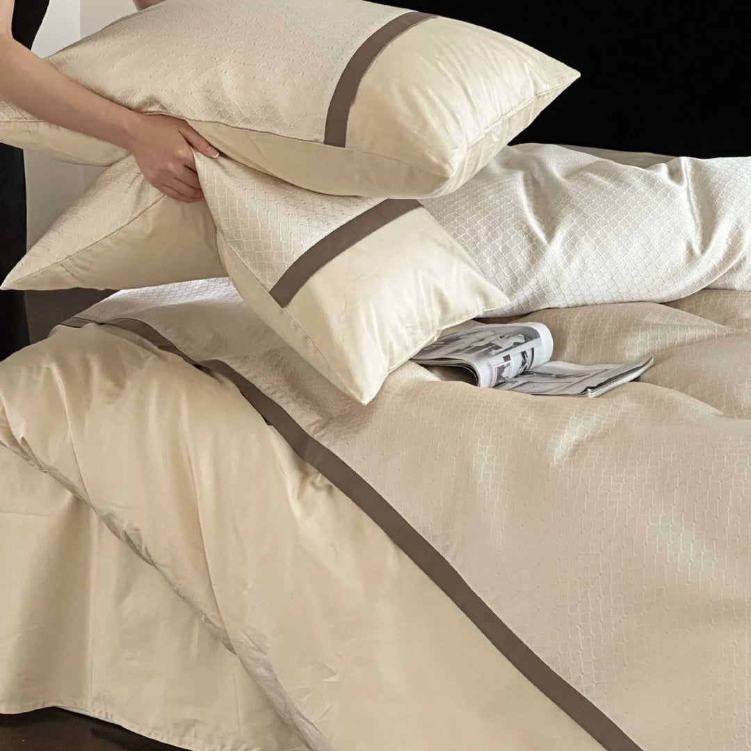 Hotel-Style Geb brushed Baumwolle Bettbezug Set mit strukturiertem Stepppanel und kontrastierendem Rand