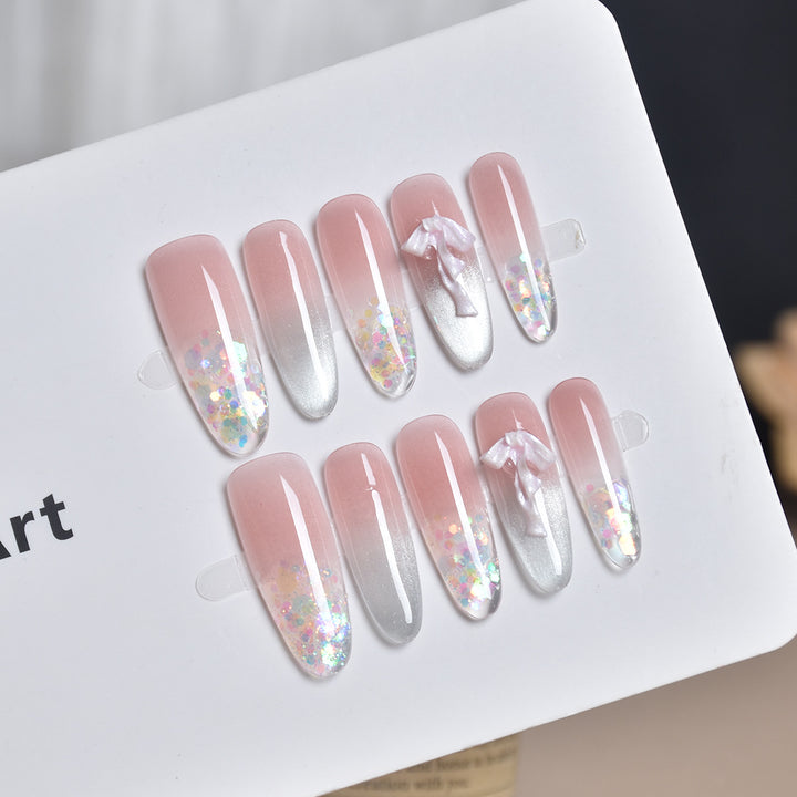 Elegante Glitzernde Press-On Nagelkunst Karnz