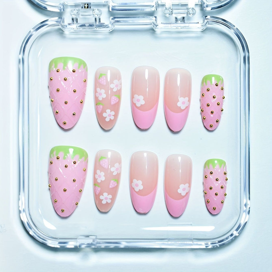Kreatives Erdbeer-Themen Press-On Nagelkunst Set Karnz