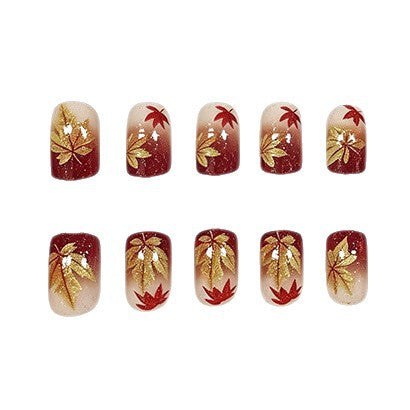 Herbstblatt-Design Nagelkunst Karnz