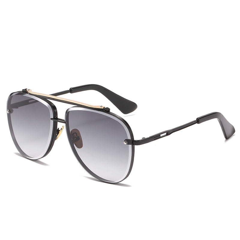 Damen Oversized Piloten-Sonnenbrille mit verstellbaren Nasenpolstern und hochwertigem Metallrahmen Karnz