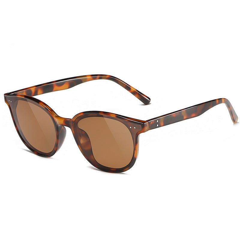Damen Sonnenbrille im eleganten Retro-Stil Karnz