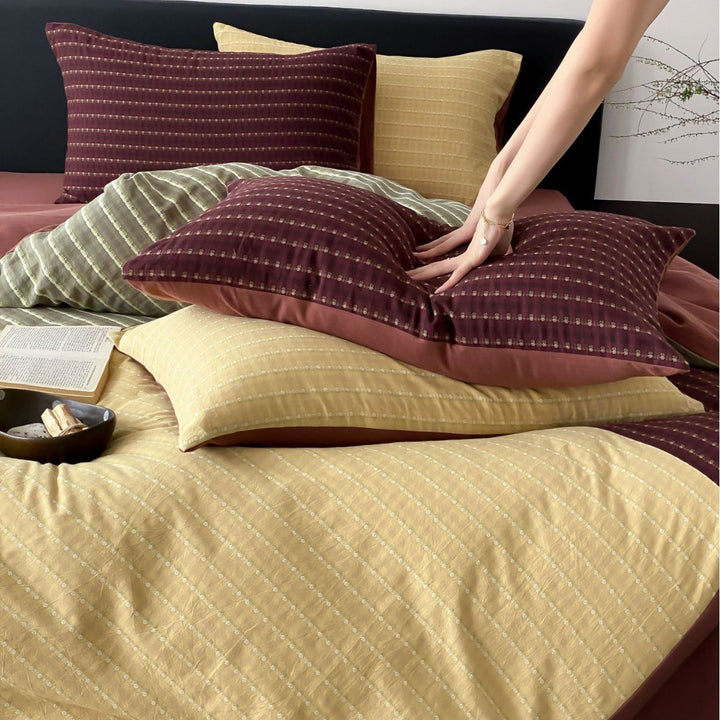 Wendbares Baumwollsatin Bettwäsche-Set mit gestepptem Streifentextur
