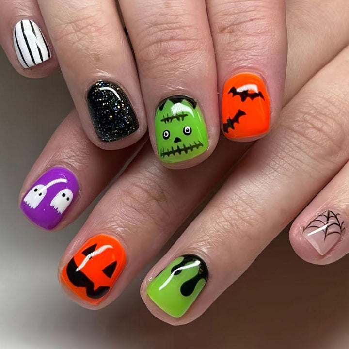 Halloween-Themen Nagelkunst Karnz