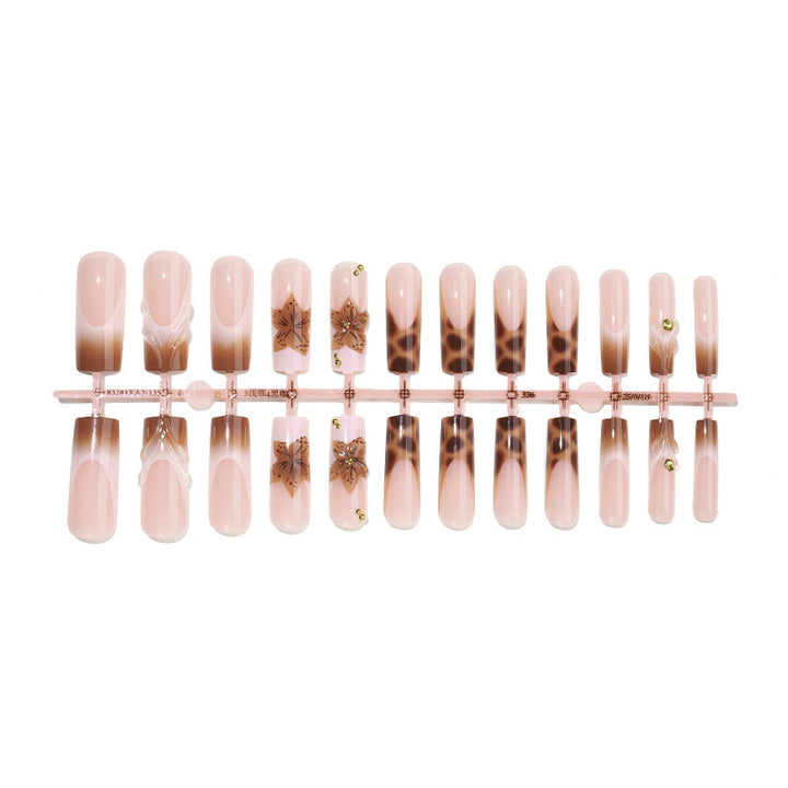 Elegante florale Press-On-Nagelset Karnz