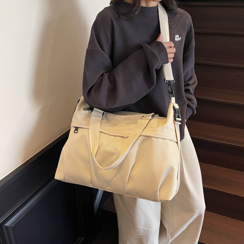 Stylische Multi-Funktions-Wochenendtasche