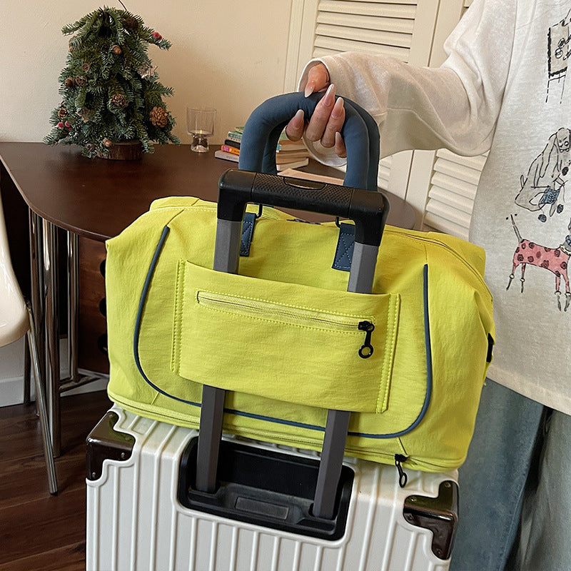 Reis Tasche