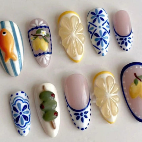 Künstlerisches Meeresthema Press-On Nagelset Karnz