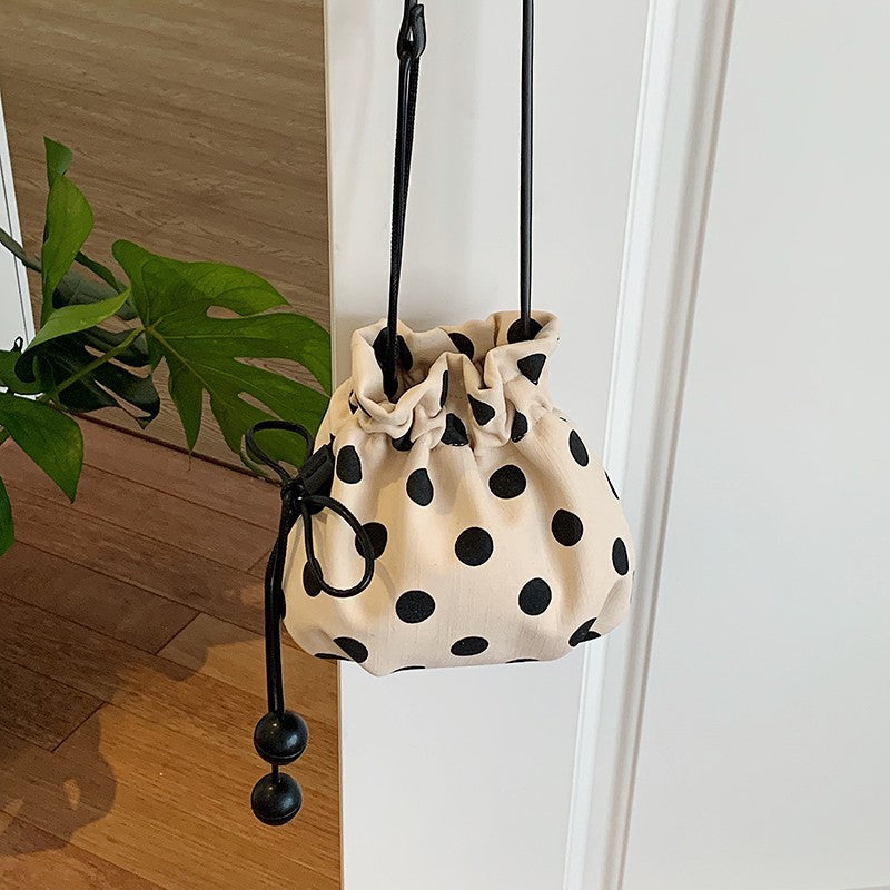 WoFun gepunkteter Mini-Handtasche mit Kordelzug Karnz