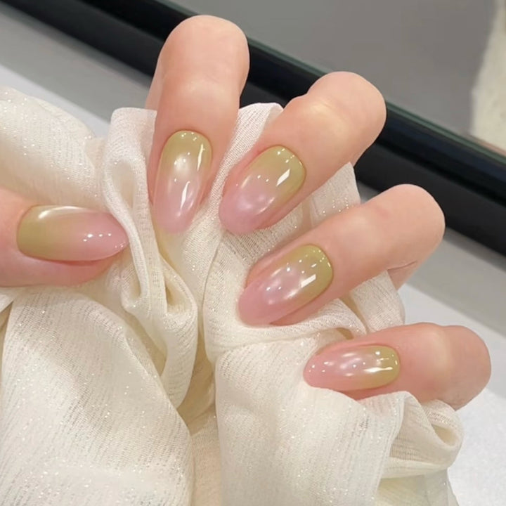 Gradient Press-On Nail Set