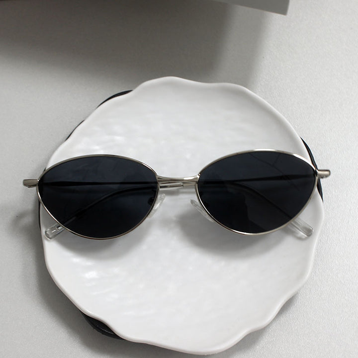 Modische Rechteckige Brille mit Feinem Metallrahmen Karnz