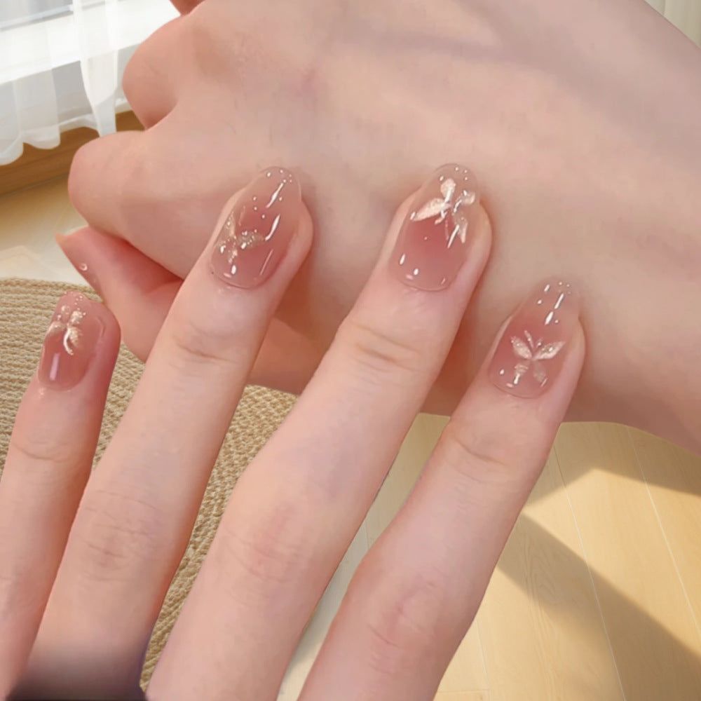 Glamouröses Gel-Nagellack