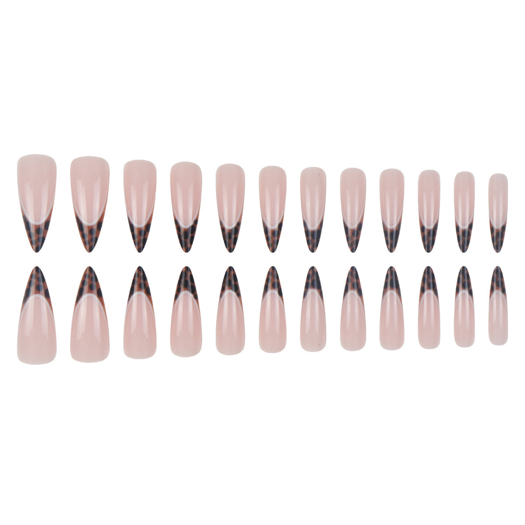 Künstlerische Stiletto Nagelkunst Karnz