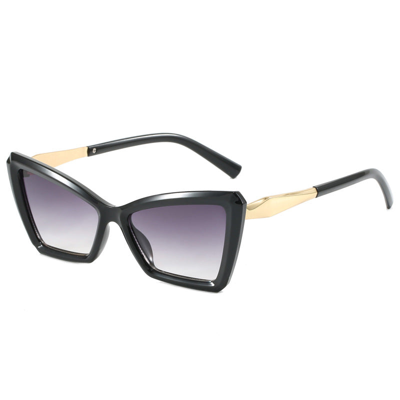 Damen Cat-Eye Sonnenbrille mit luxuriösem transparentem Rahmen Karnz
