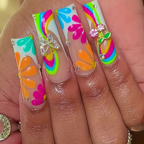 Vibrant Artistic Press-On Nail Set Karnz