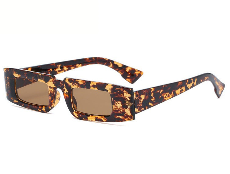 Damen Vintage-inspirierte Sonnenbrille im geometrischen Design Karnz