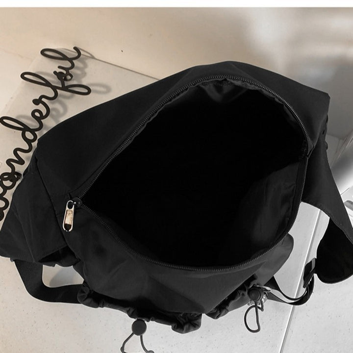 Lässige Sling-Tasche Karnz
