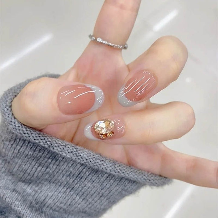 Elegantes Press-On Nagelkunst-Set