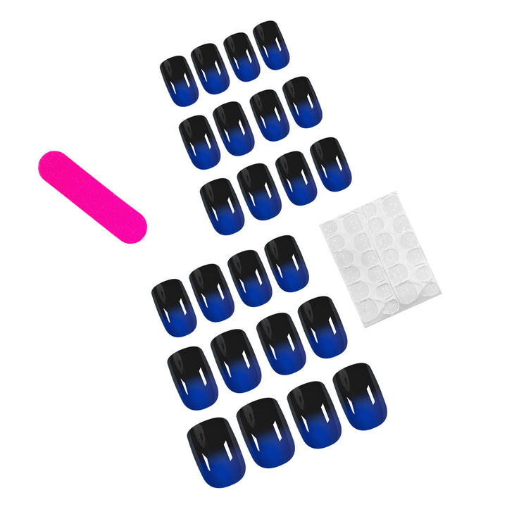 Kunstvolle Nagelpflege Karnz