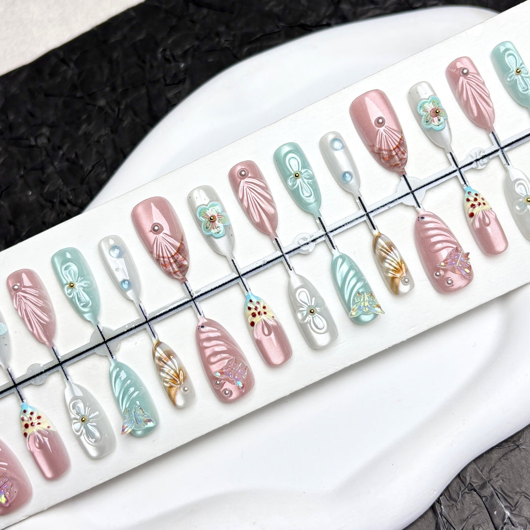 Handgefertigtes Press-On Nagelset