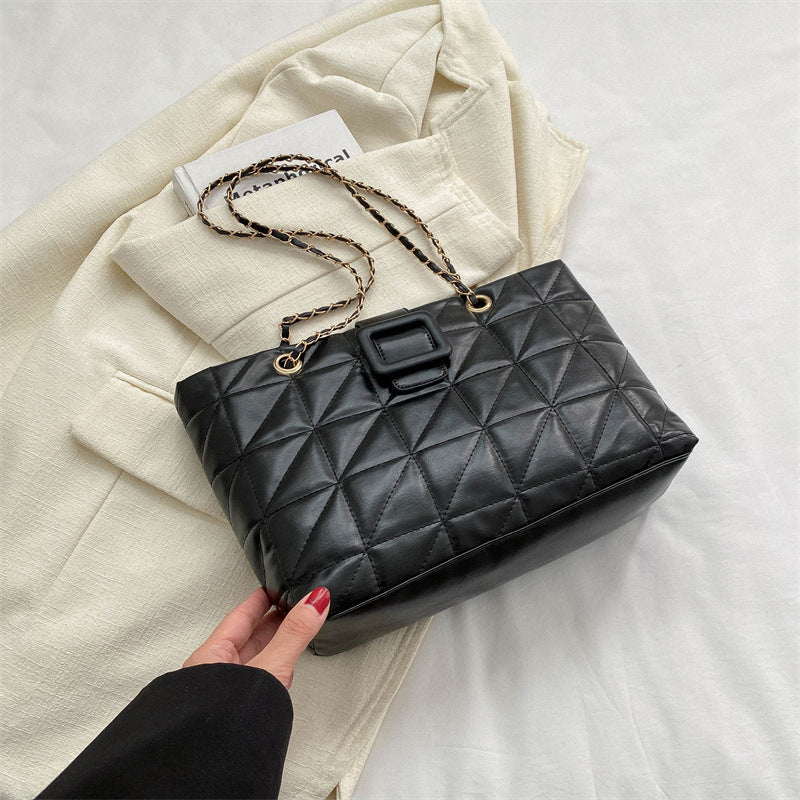 Elegante gesteppte Handtasche