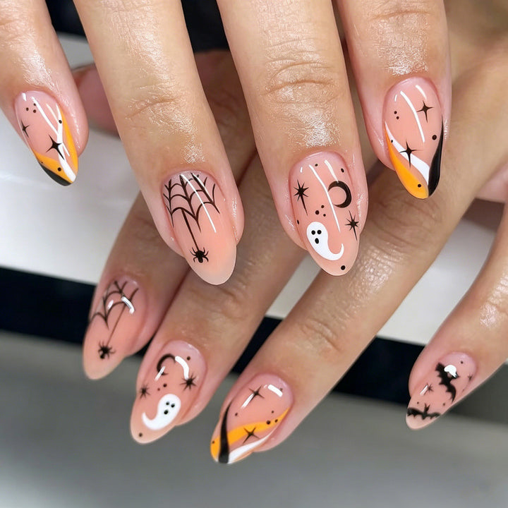 Halloween-Themen Dekorative Press-On Nageldesign
