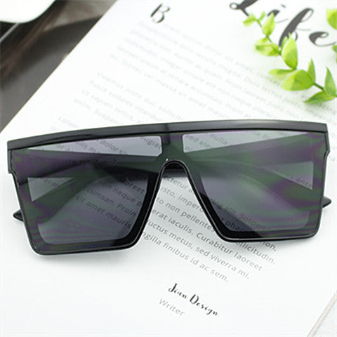 Damen Sportliche Schutzbrille im modernen Shield-Design Karnz