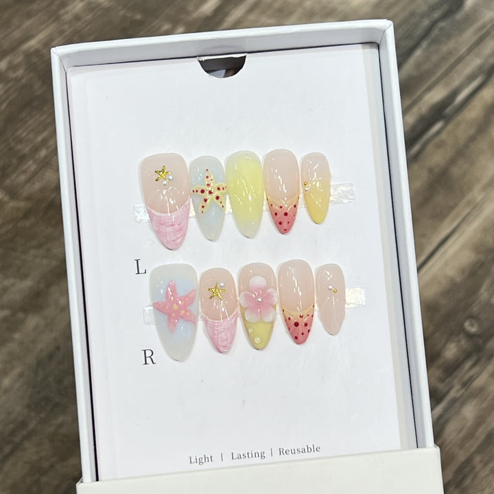 Sommer-inspiriertes Press-On Nagelkunstset Karnz
