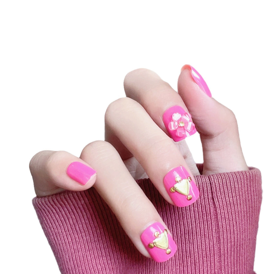 Elegantes Floral Press-On Nagelkunstset
