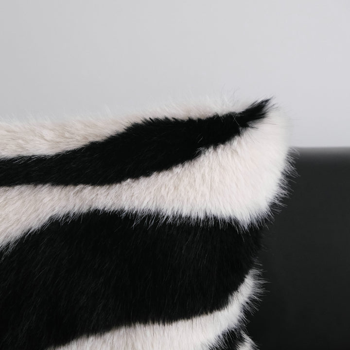 Faux-Fur-Akzentkissen für Sofadeko