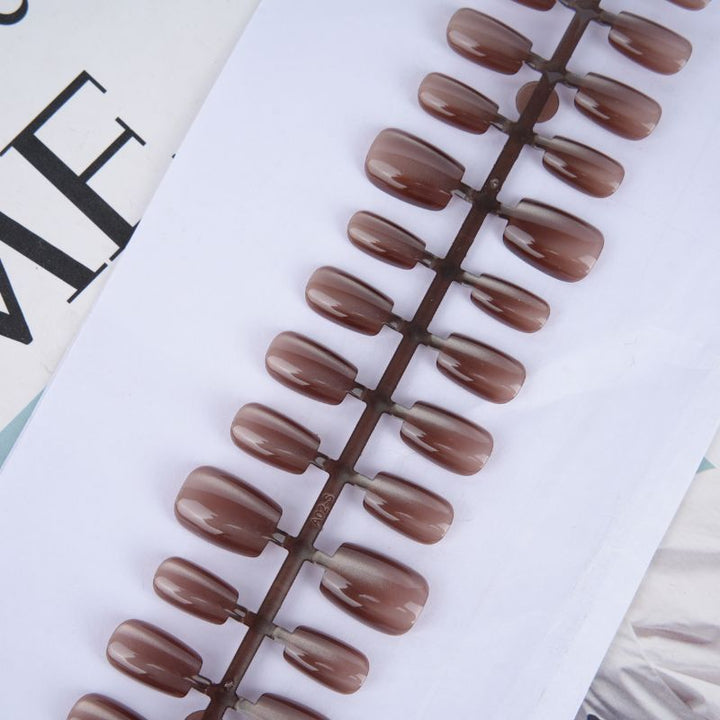 Künstlerisches Ombre Press-On Nagelspitzen Set Karnz