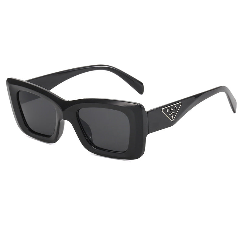 Damen modische quadratische Sonnenbrille mit stilvollem Rahmen Karnz