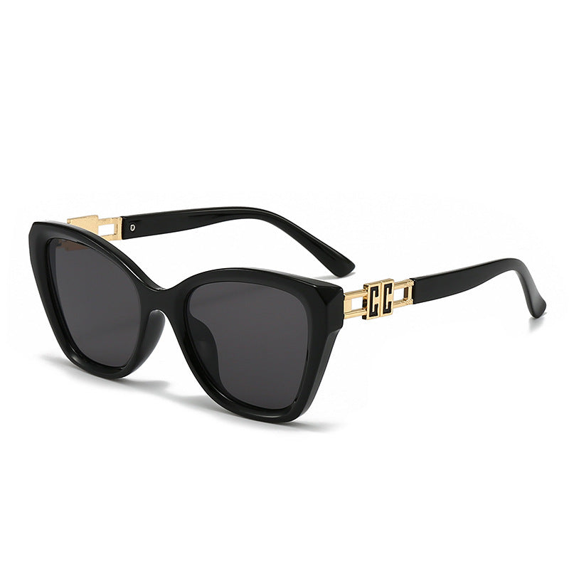 Damen Cat-Eye Sonnenbrille mit luxuriösen Akzenten Karnz