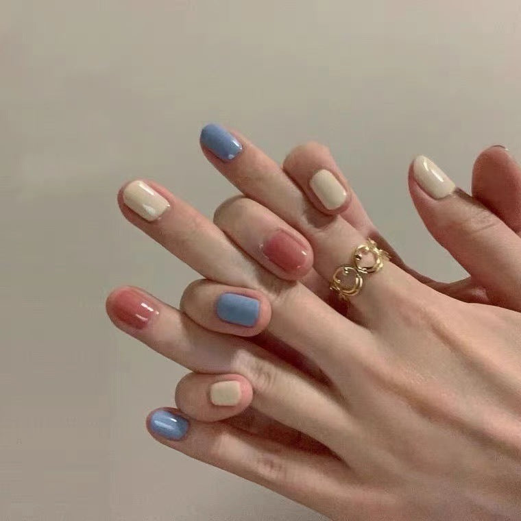 Künstlerisches Multi-Farben Press-On Nagelset
