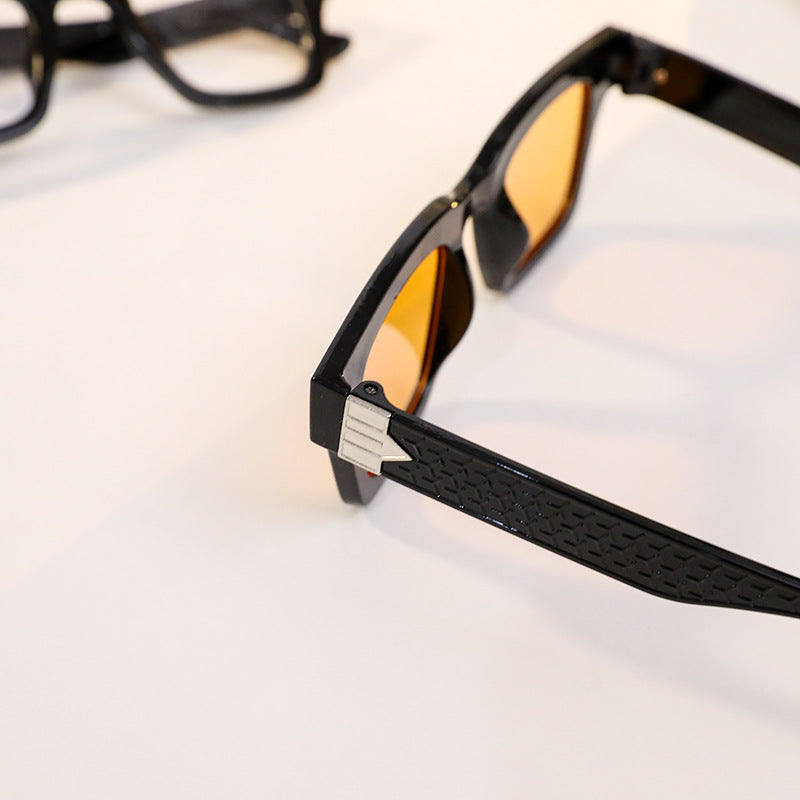 Damen modische Lesebrille mit ergonomischem Design Karnz