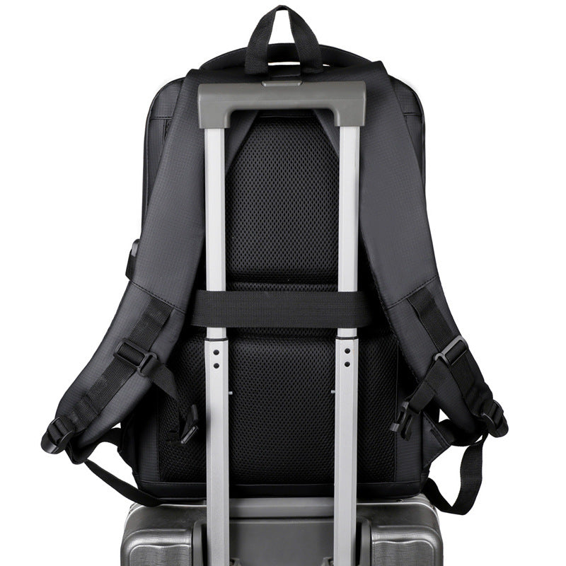Ergonomischer Laptop-Tragerrucksack Karnz