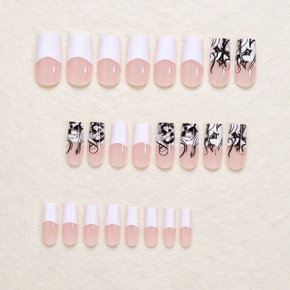 Künstlerische Schädel-Nagelkunst Tipps Karnz