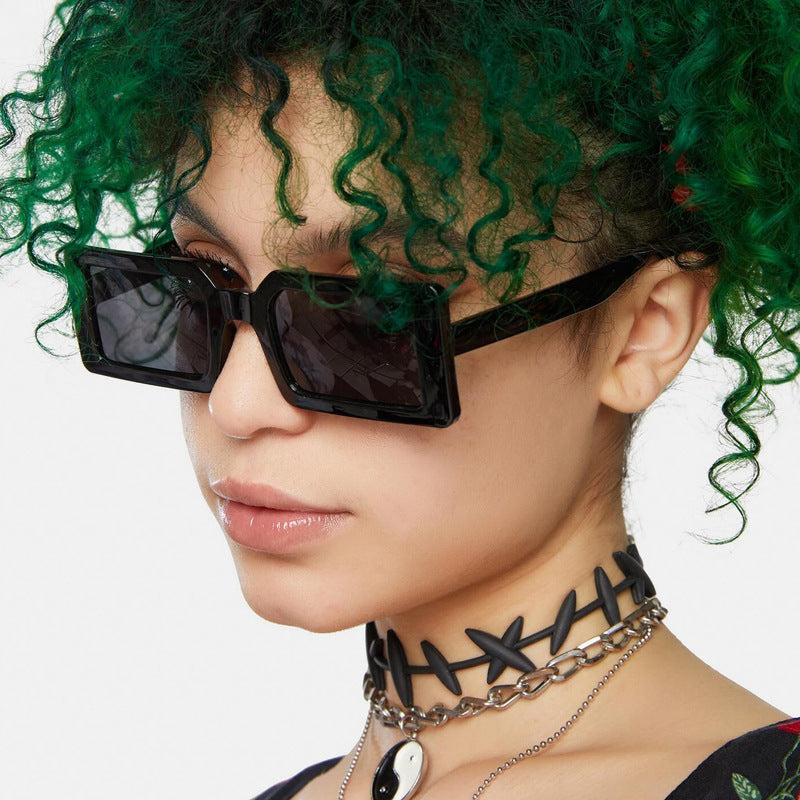 Damen modische transparente Eck-Sonnenbrille Karnz
