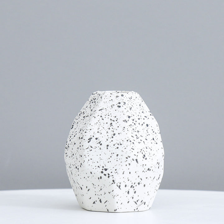 Geometrische dekorative Keramikvase Karnz